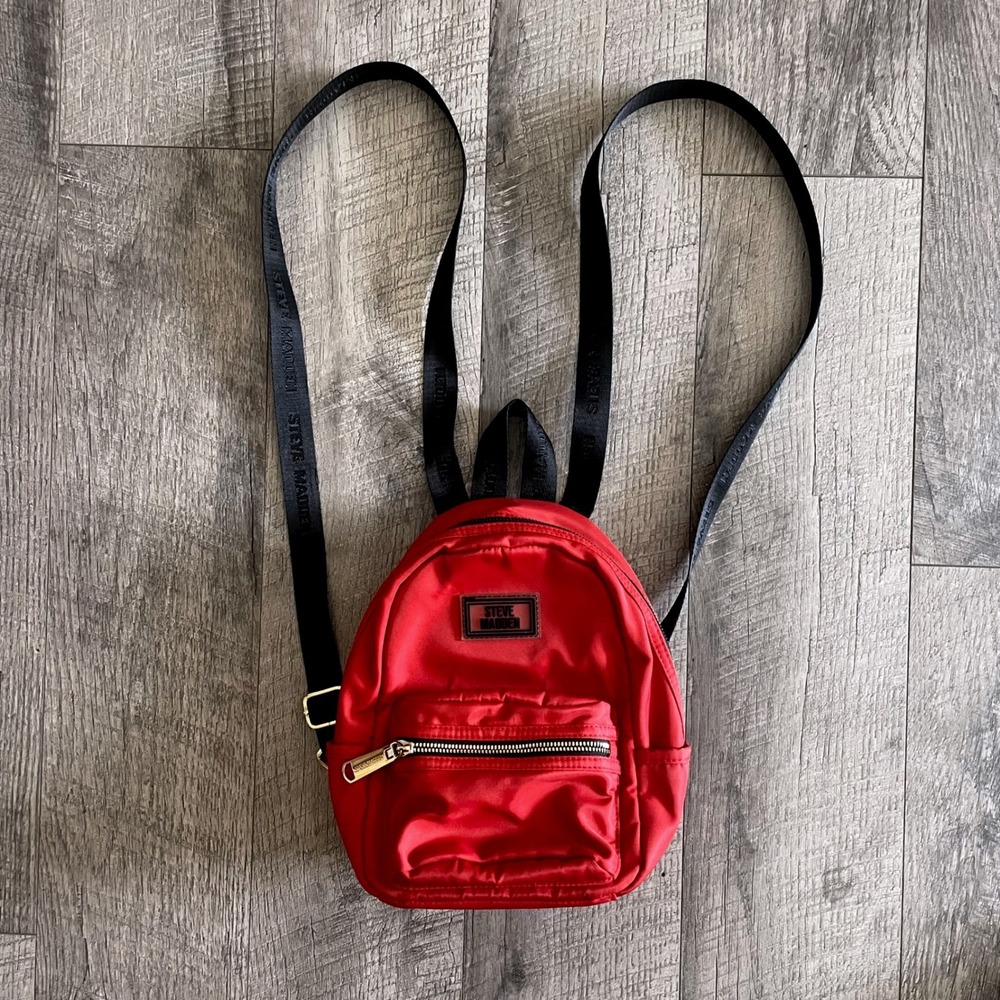Steve Madden Red Nylon Mini Backpack Logo Webbing Straps Gold Hardwareâ